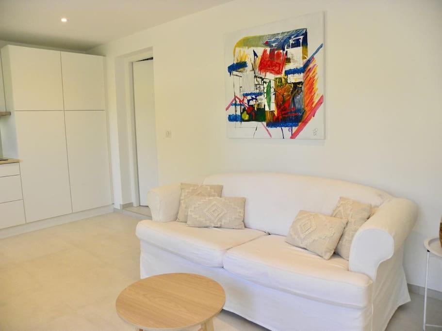 Le Doux Venir Apartment Дувен Екстериор снимка